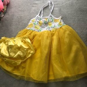 Lemon dress